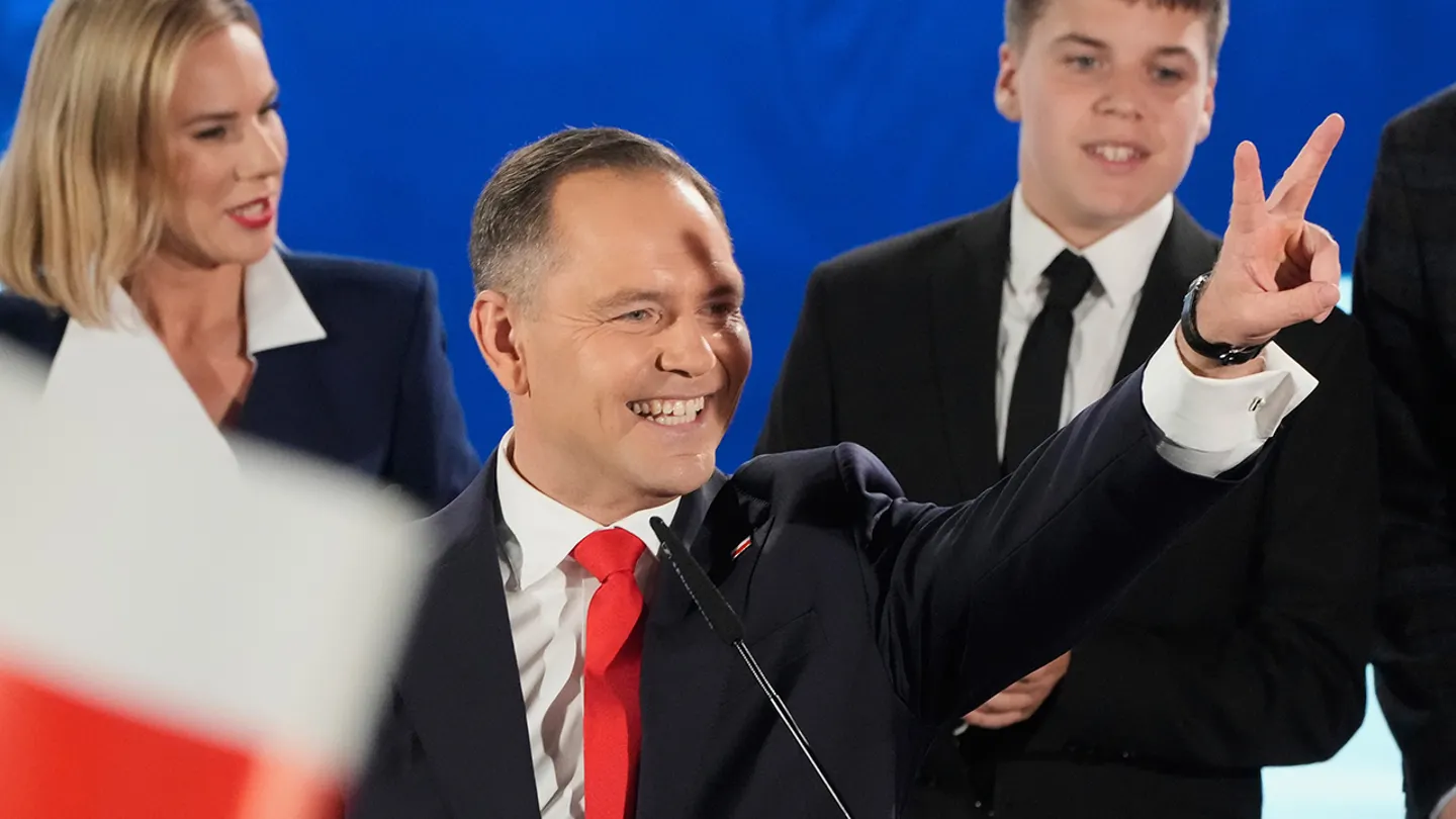 Karol Nawrocki wygral 2025 miniaturka