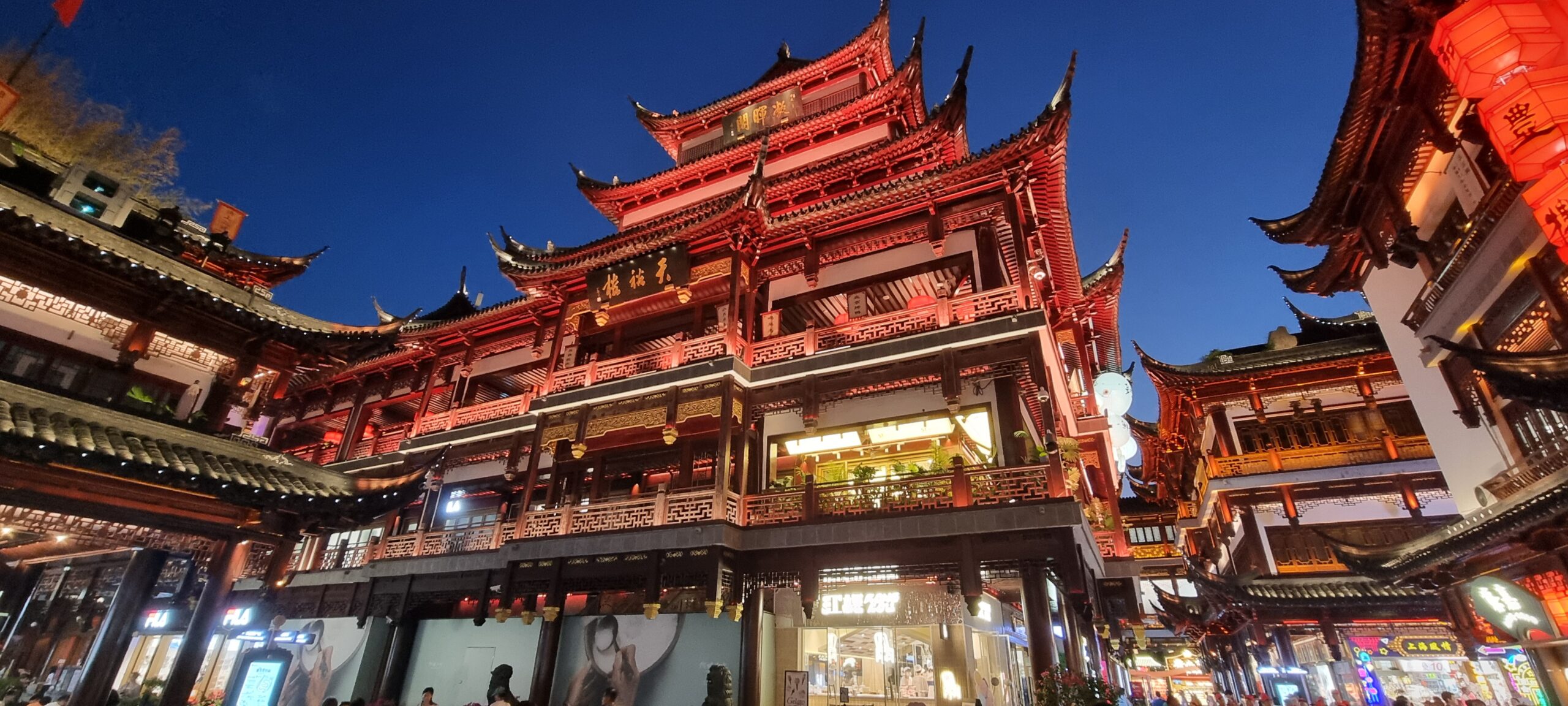 20251009 175403 scaled