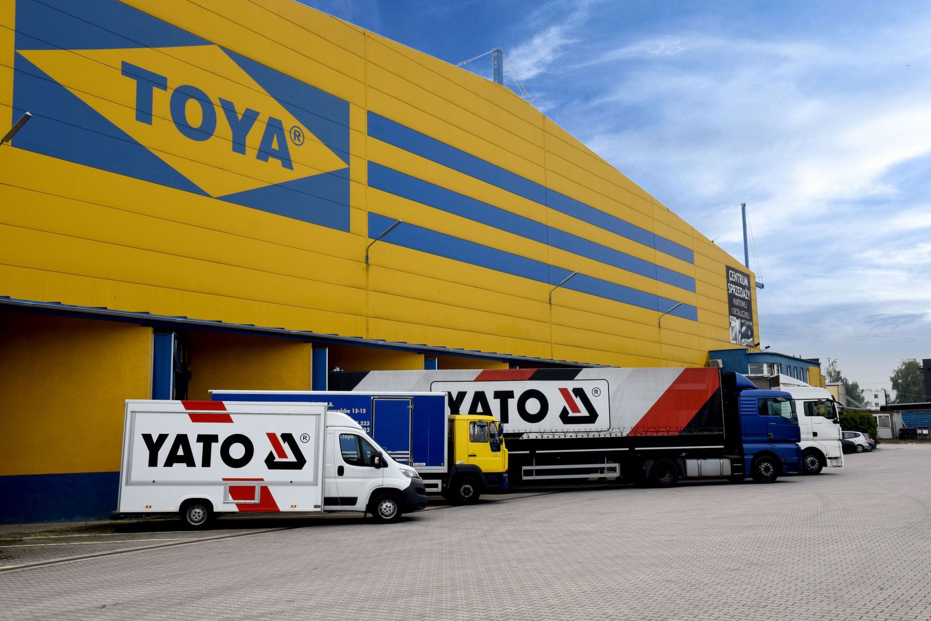 Toya pod odbudowę Ukrainy i sezon wiosenny toya sa wroclaw magazyn